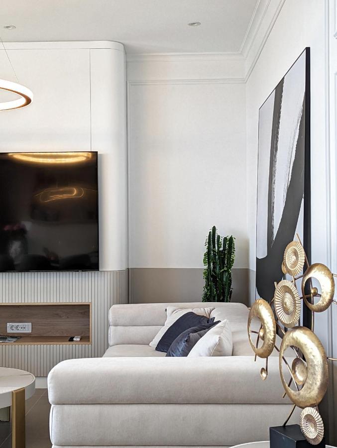 Beyond Breathtaking Modern Sir Perfect Apartment *